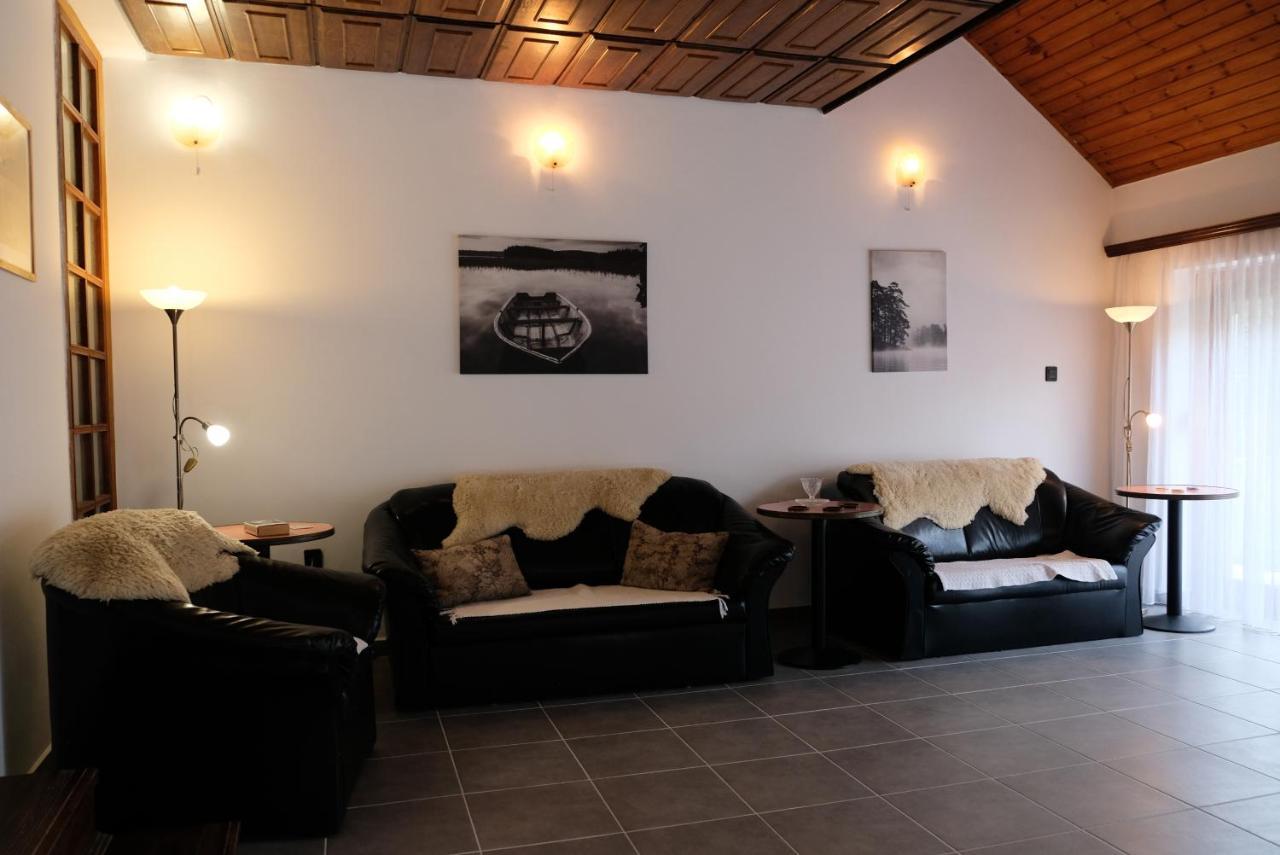 Alea Apartmanok Harkány Buitenkant foto